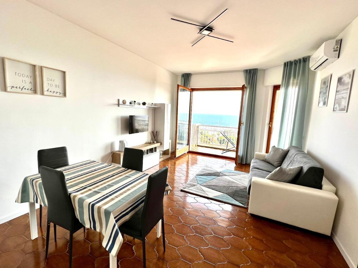 Special Home Vista Mare E Parcheggio Privato Sanremo Exterior foto